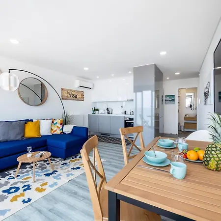 Frontline Seaview Budens